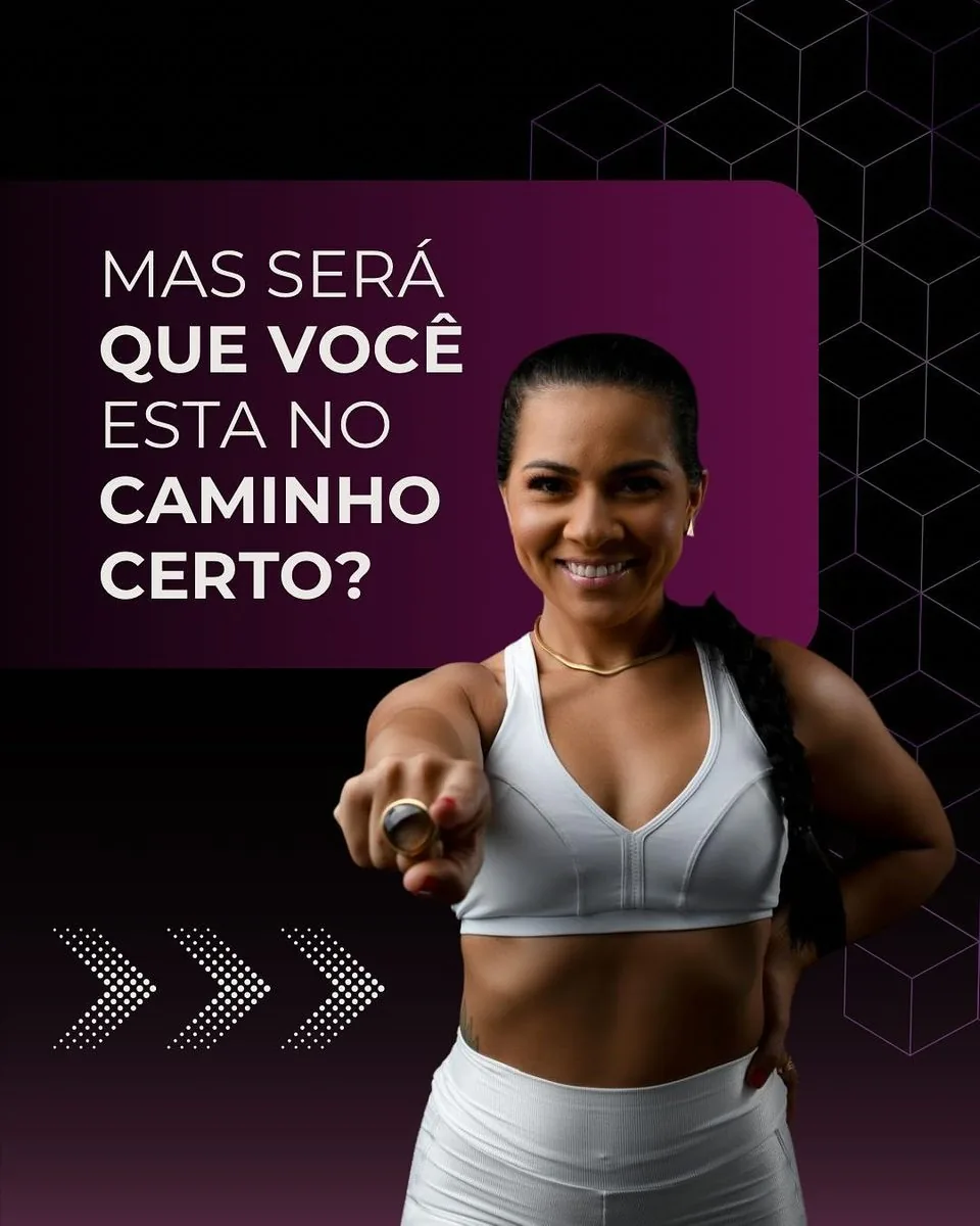 Mayara Barros apontando para a camera ao lado da pergunta se a pessoa esta no caminho certo com o treino